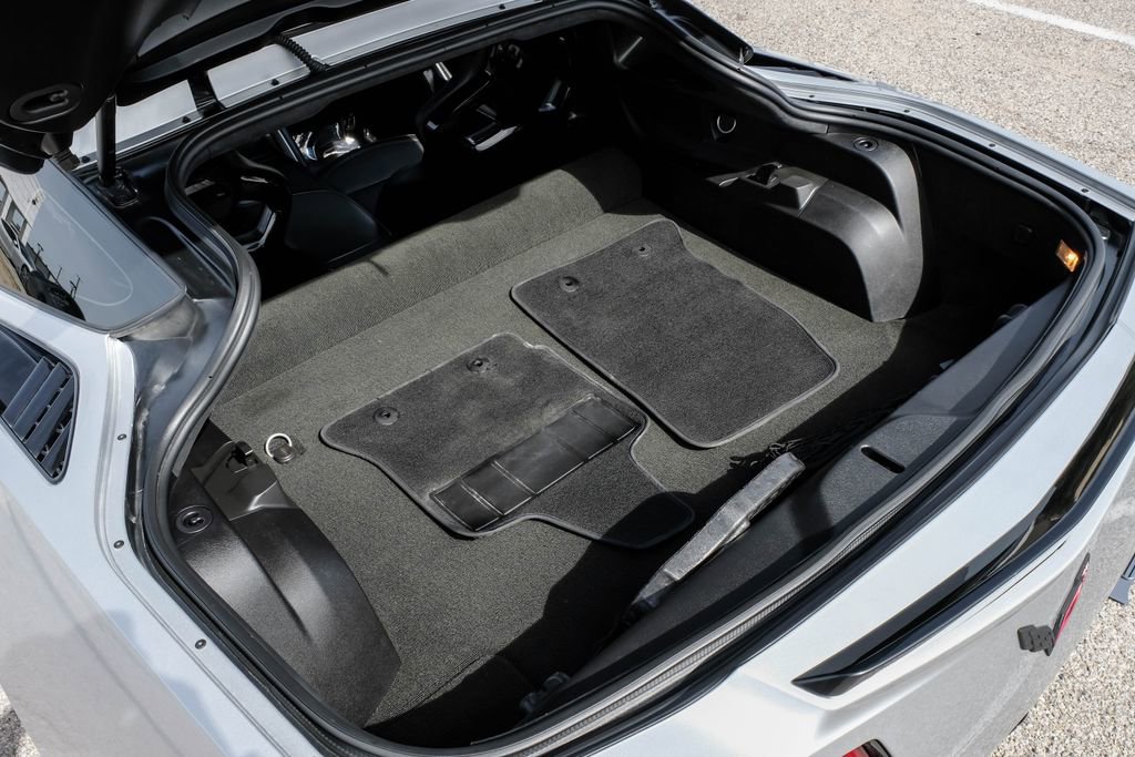 Used 2017 Chevrolet Corvette Stingray Coupe w/ 3LT Preferred Equipment Group image 44