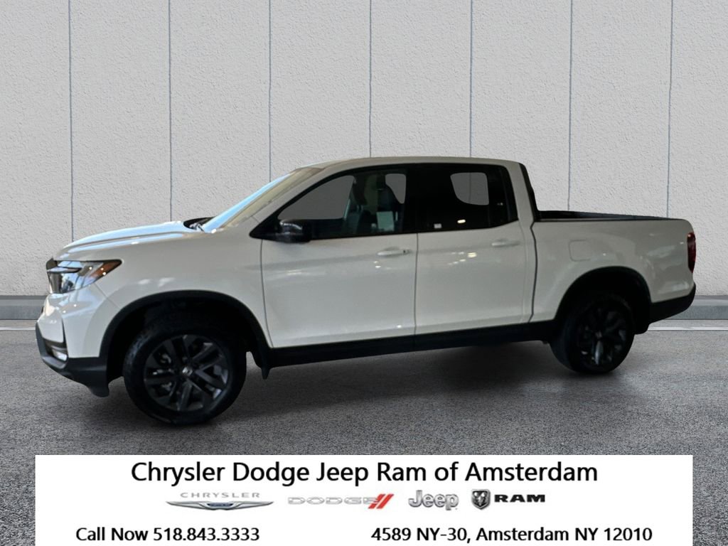 Used 2025 Honda Ridgeline Sport image 1