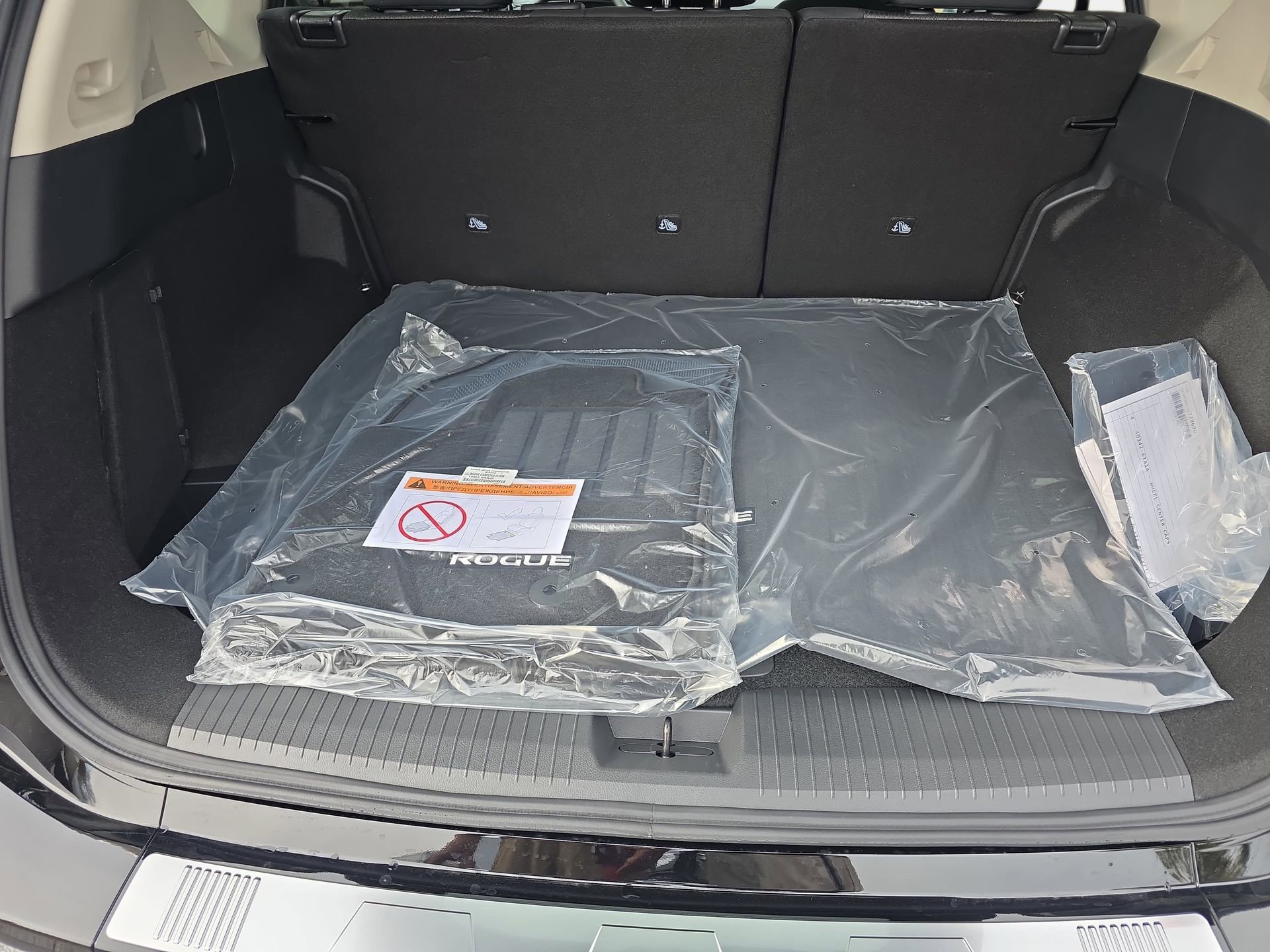 New 2026 Nissan Rogue SV w/ Cold Weather Package FWD image 12