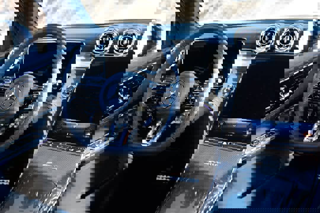 New 2026 Mercedes-Benz GLC 43 AMG AMG GLC 43 image 9