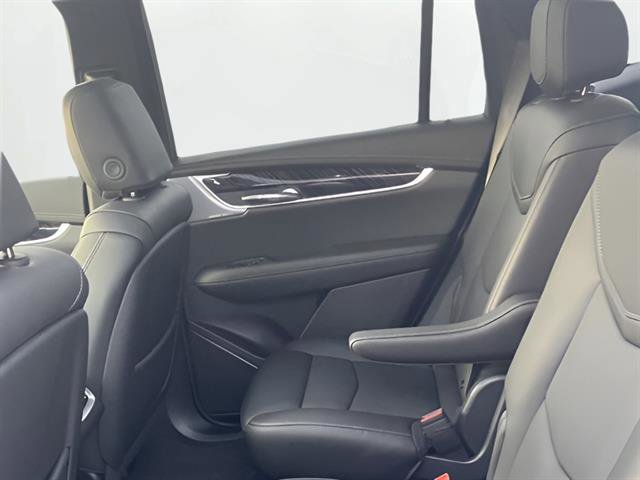 Certified 2025 Cadillac XT6 Premium Luxury image 10