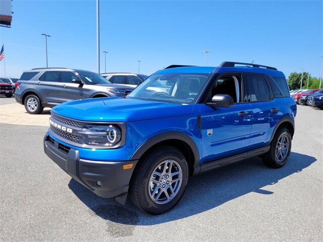 New 2025 Ford Bronco Sport Big Bend w/ Convenience Package AWD/4WD image 3