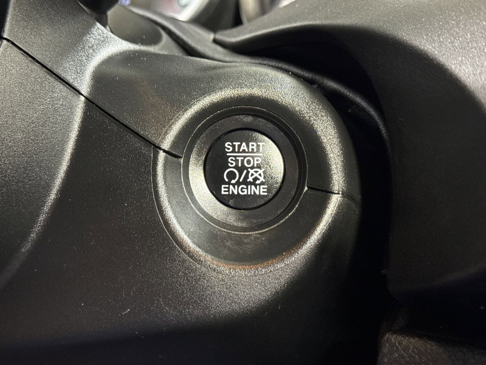 Used 2018 FIAT 500X Trekking image 35