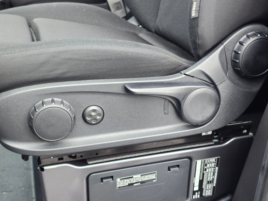 New 2026 Mercedes-Benz Sprinter 2500 image 32