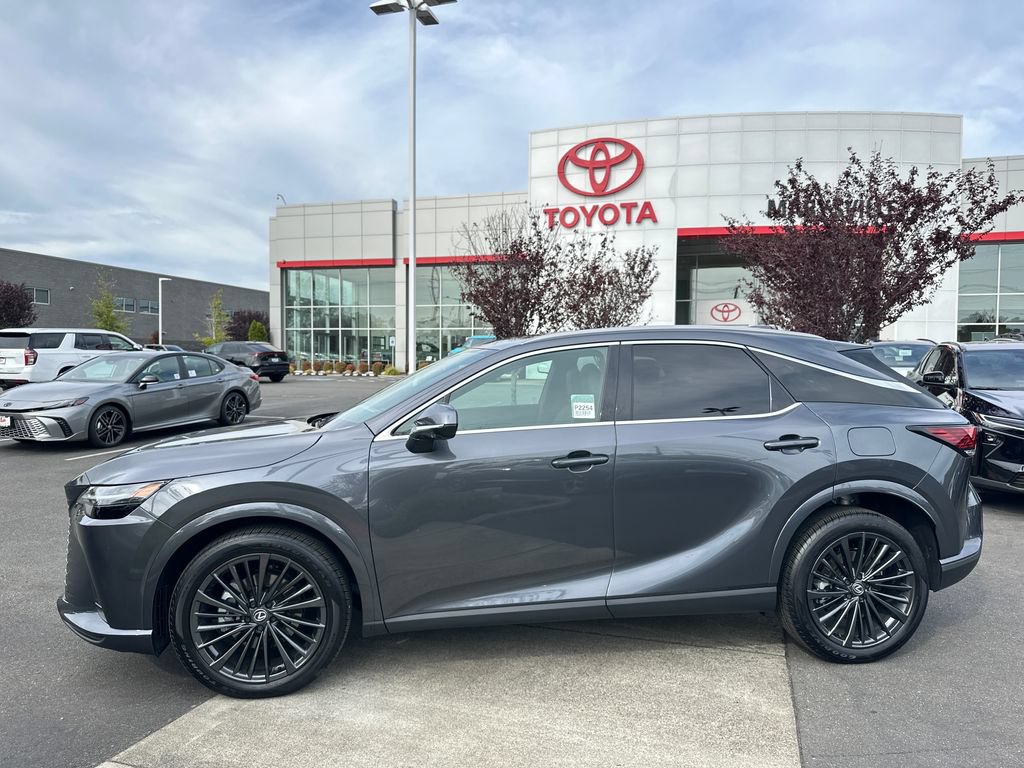 Used 2025 Lexus RX 350h w/ Convenience Package AWD/4WD image 2