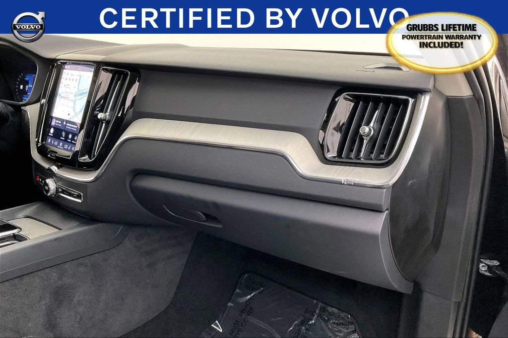 Certified 2025 Volvo XC60 B5 Plus image 22