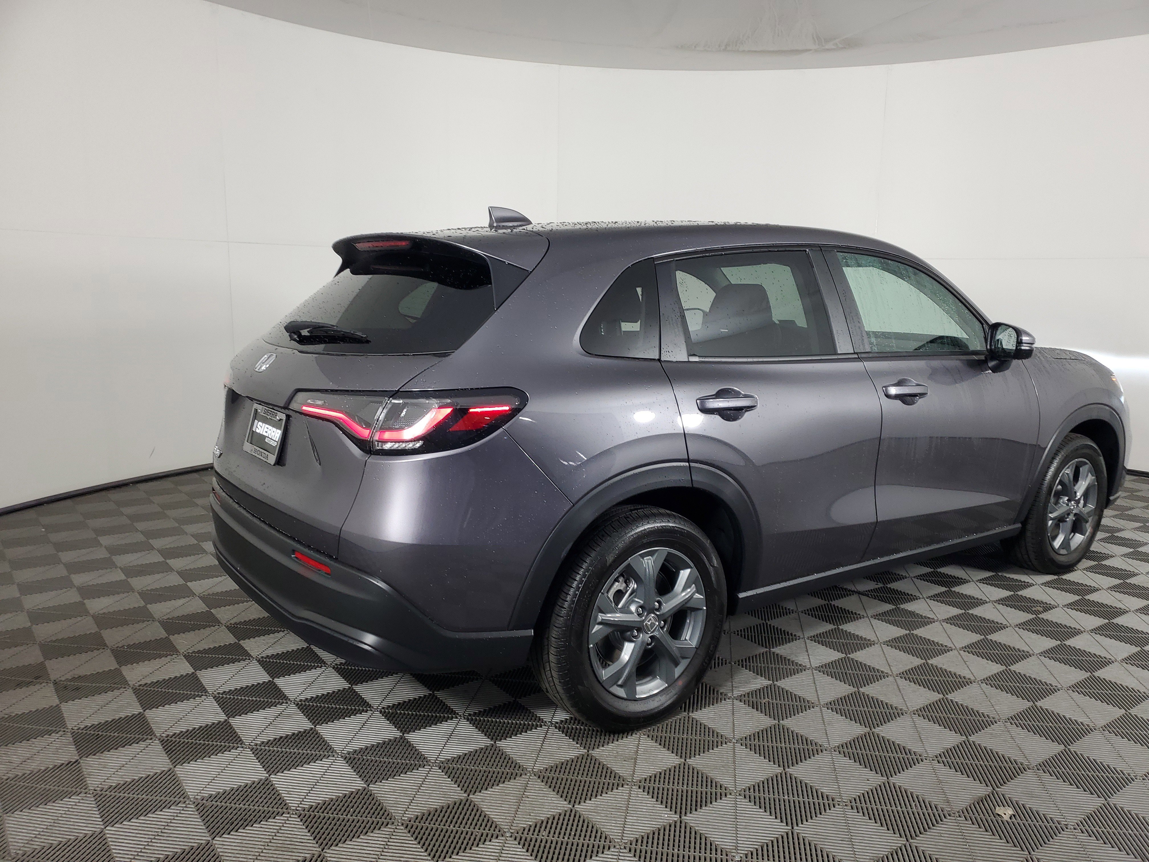 New 2026 Honda HR-V LX image 4