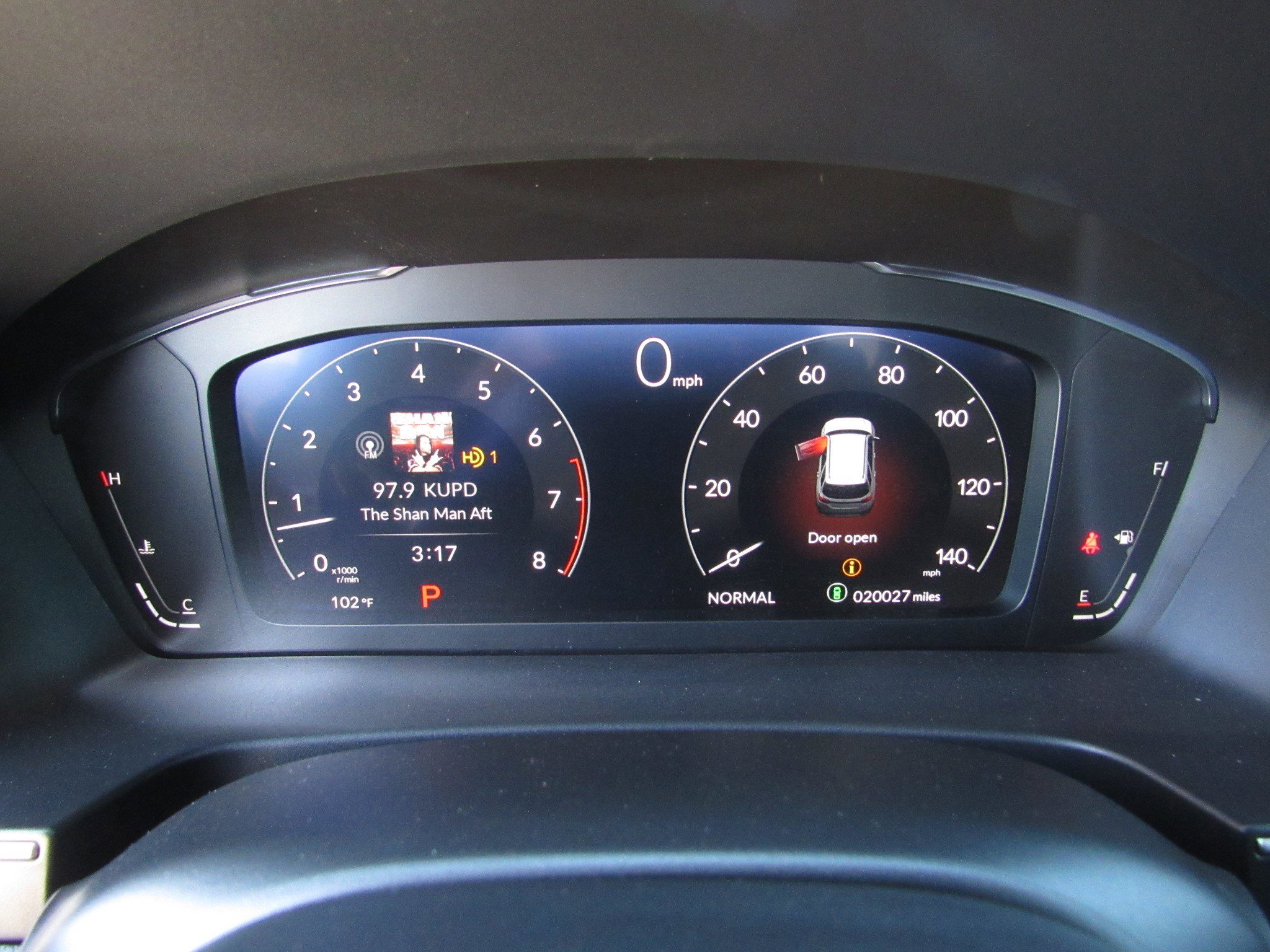 Used 2025 Honda Pilot Black Edition image 29