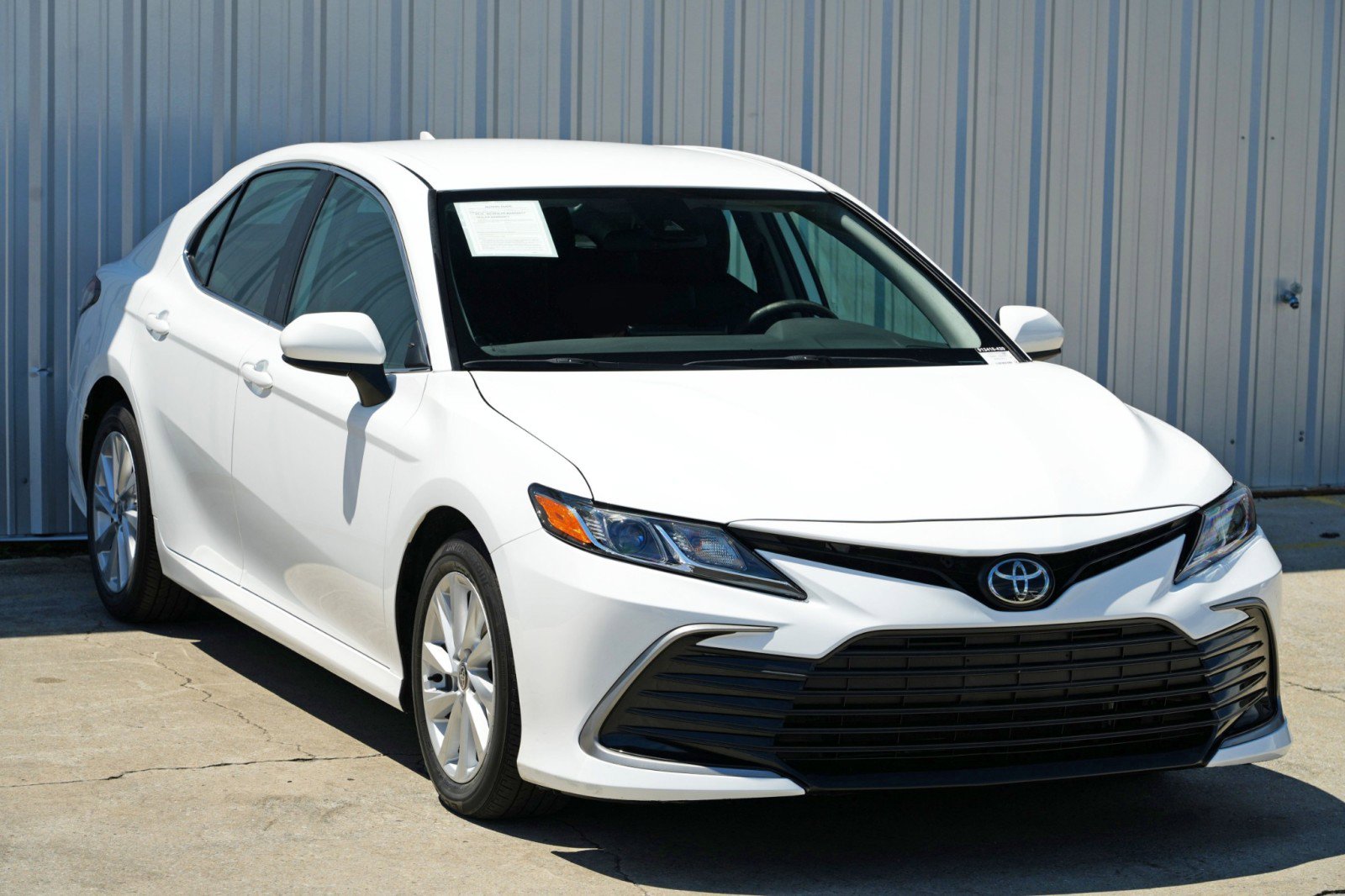 Used 2024 Toyota Camry LE image 48