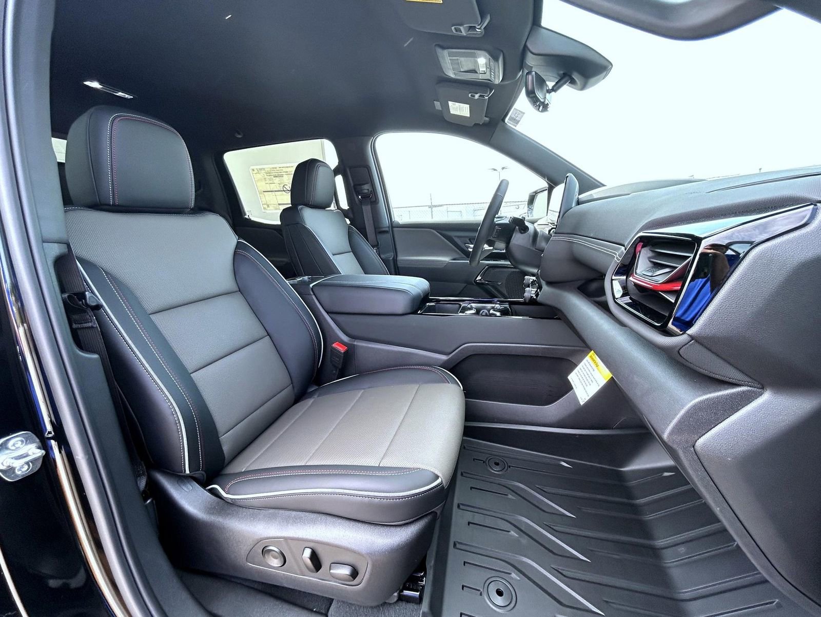 New 2026 Chevrolet Silverado EV Trail Boss w/ Premium Package image 16