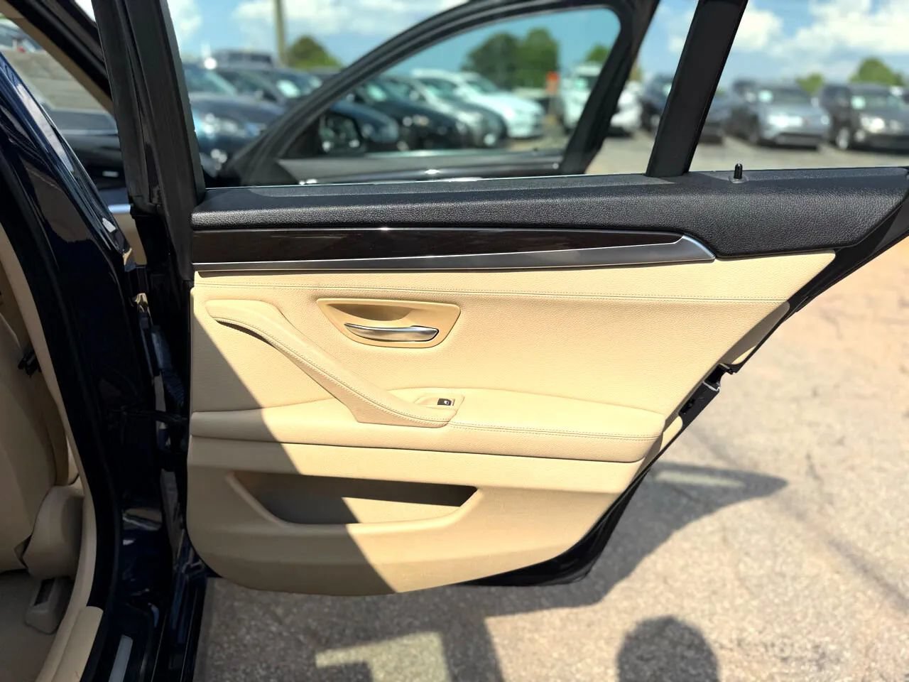 Used 2014 BMW 535i xDrive Sedan AWD/4WD image 38