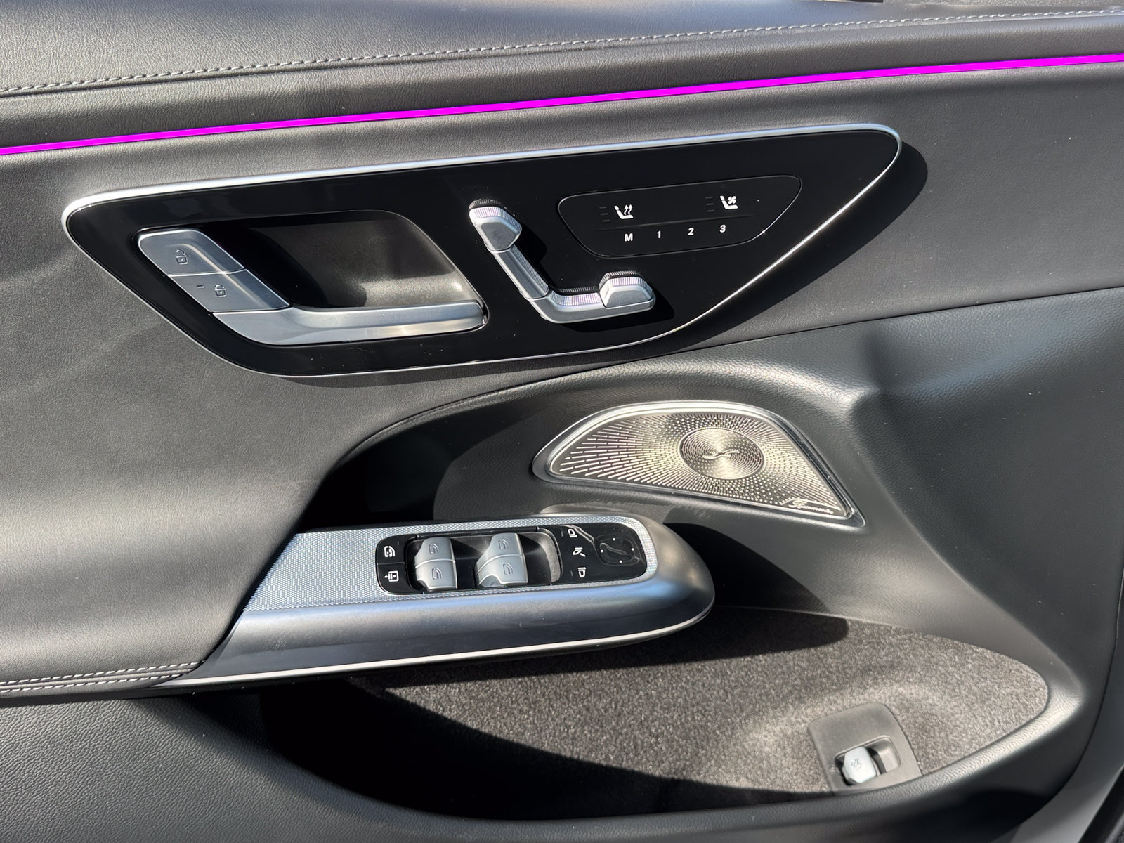 New 2027 Mercedes-Benz E 450 4MATIC Sedan image 9