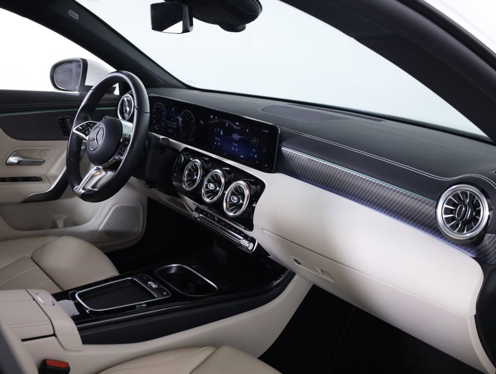 Certified 2025 Mercedes-Benz CLA 250 4MATIC image 52
