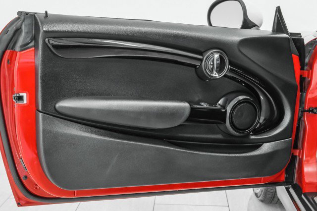 Used 2017 MINI Cooper S image 33