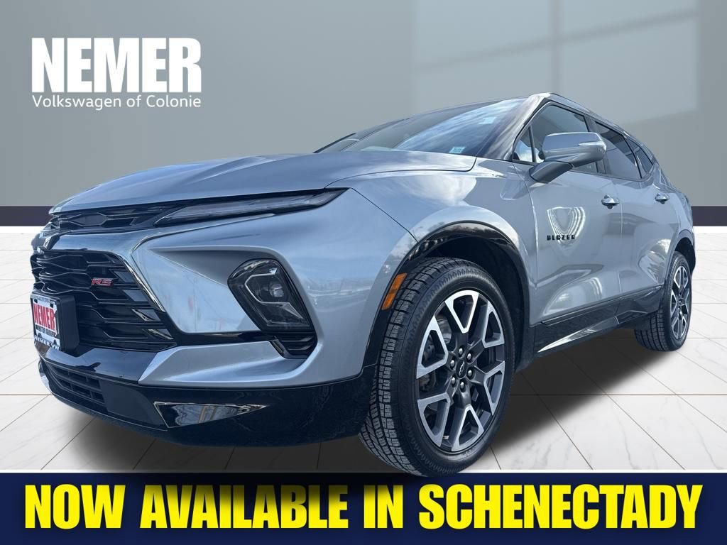 Used 2023 Chevrolet Blazer RS w/ Enhanced Convenience Package image 1