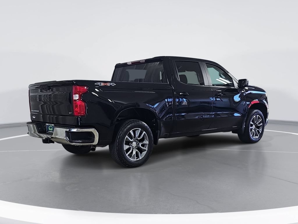 Certified 2024 Chevrolet Silverado 1500 LT AWD/4WD image 3