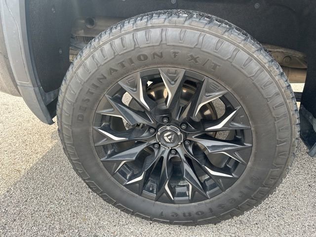 Used 2022 GMC Sierra 1500 AT4 w/ AT4 Premium Package image 13