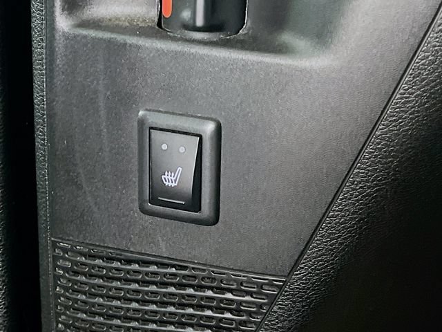Used 2019 Chrysler Pacifica Touring-L Plus w/ Advanced Safetytec Group FWD image 26