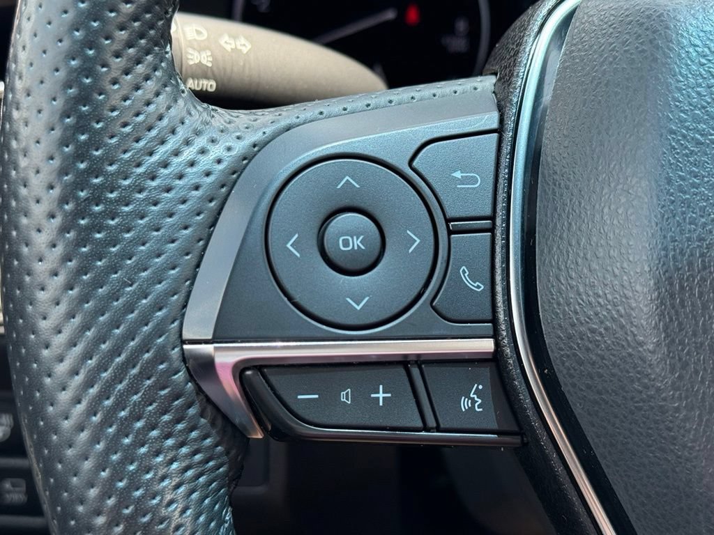 Used 2022 Toyota Avalon Limited w/ Advanced Safety Package FWD image 23