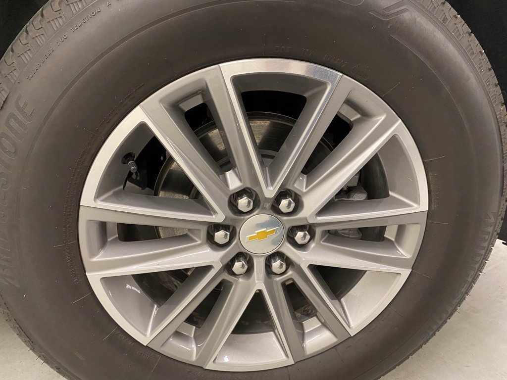 Used 2024 Chevrolet Traverse LT w/ LPO, Floor Liner Package AWD/4WD image 26