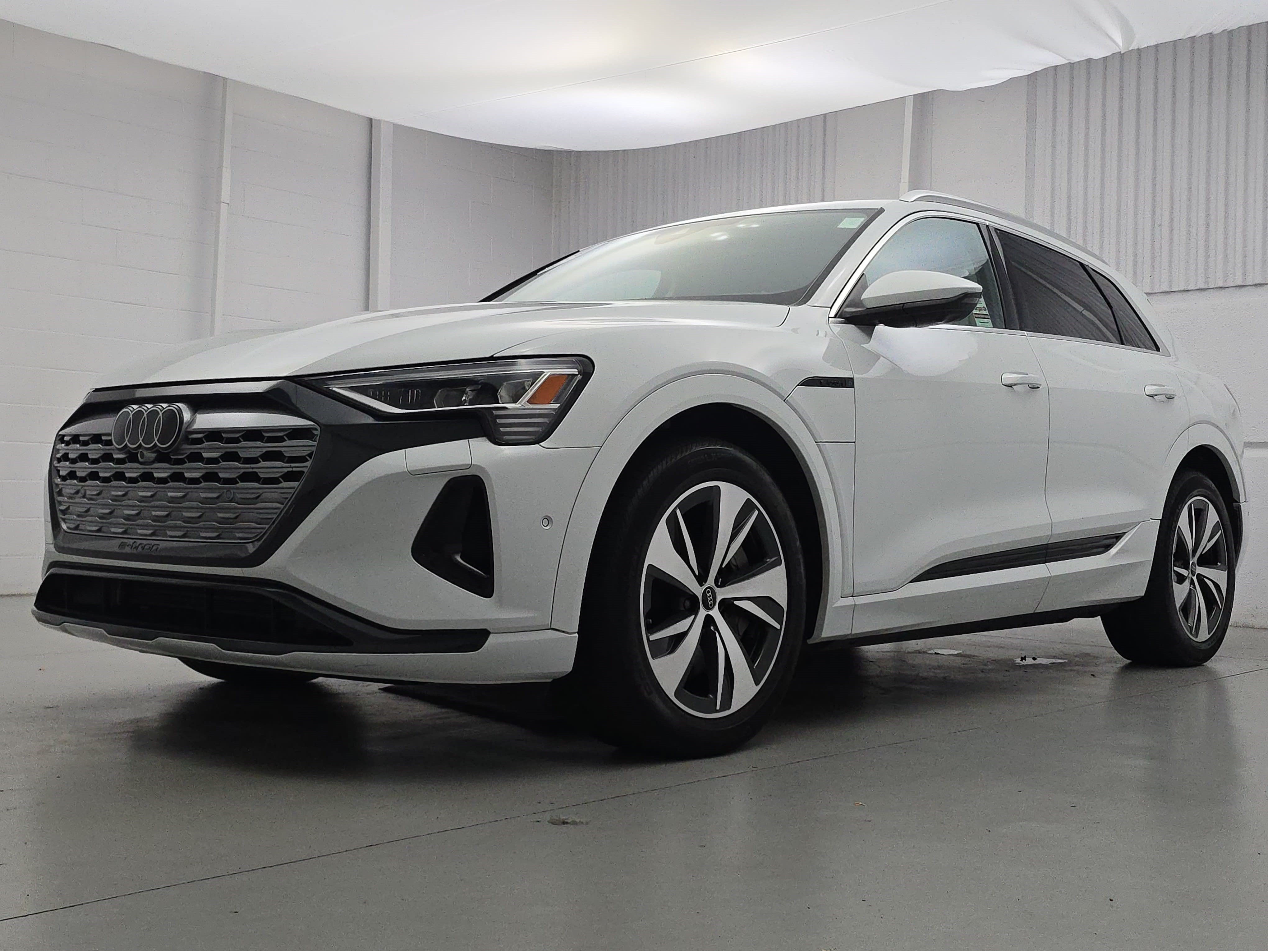 Used 2024 Audi Q8 e-tron Premium Plus