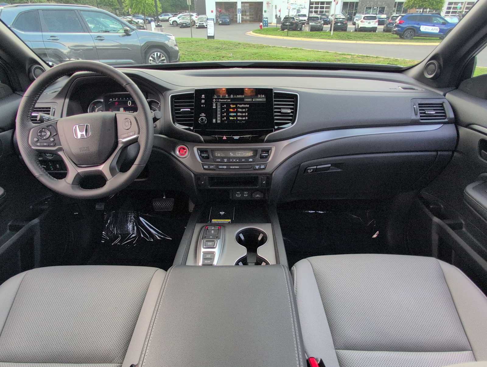 Used 2025 Honda Passport EX-L image 15