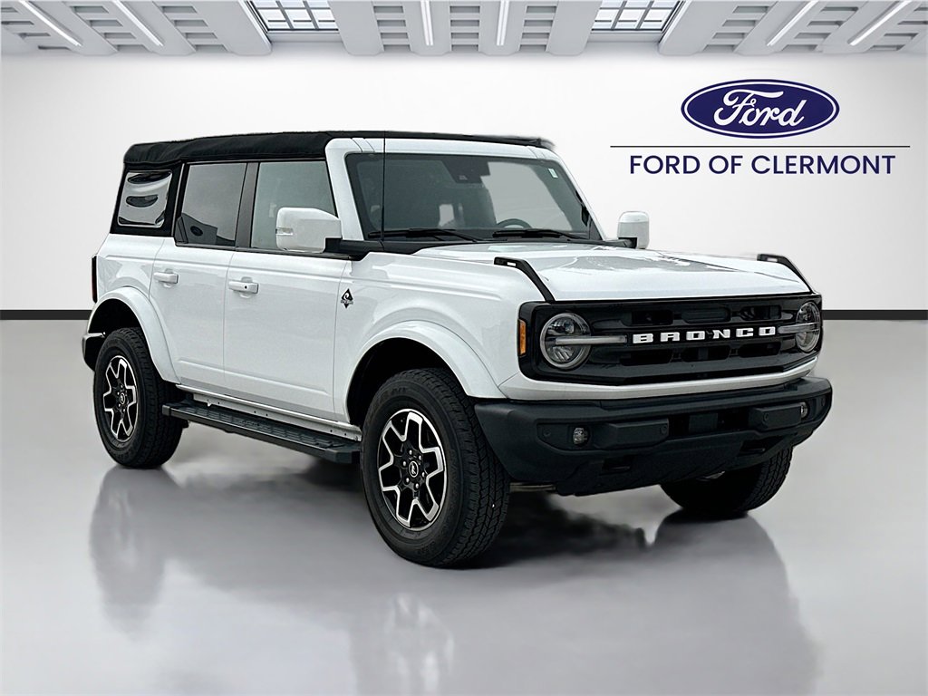 Used 2024 Ford Bronco Outer Banks image 1