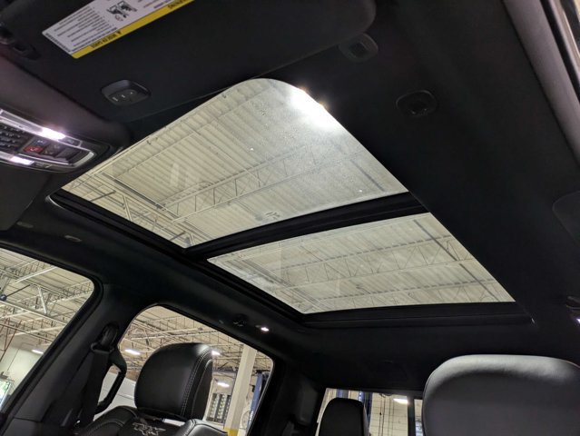 Used 2022 RAM 1500 TRX w/ TRX Level 1 Equipment Group AWD/4WD image 21