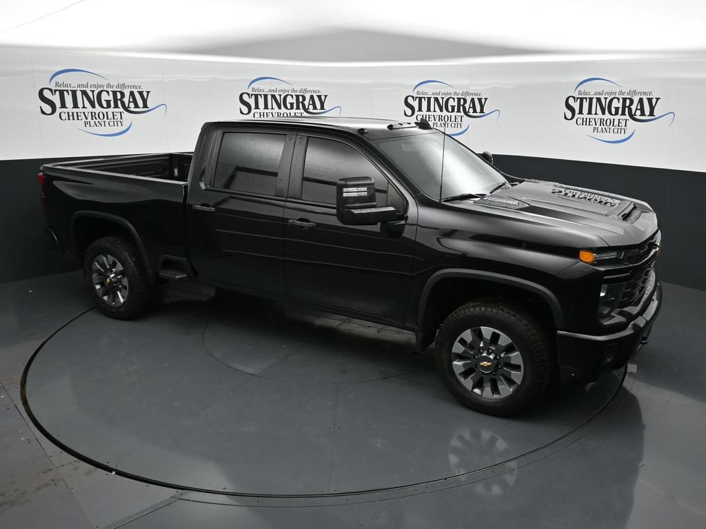 Used 2024 Chevrolet Silverado 2500 Custom w/ Custom Value Package AWD/4WD image 18