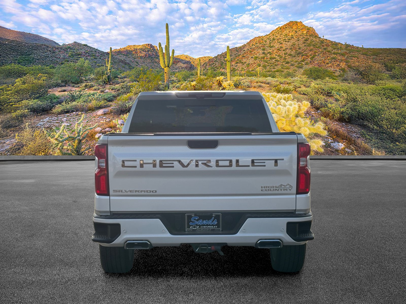Used 2025 Chevrolet Silverado 1500 High Country AWD/4WD image 5