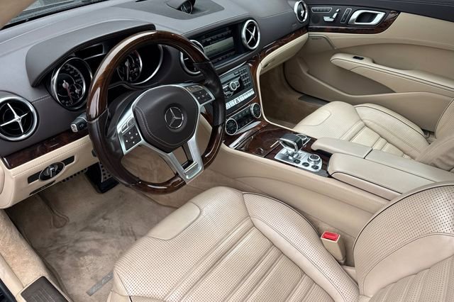 Used 2015 Mercedes-Benz SL 63 AMG image 15