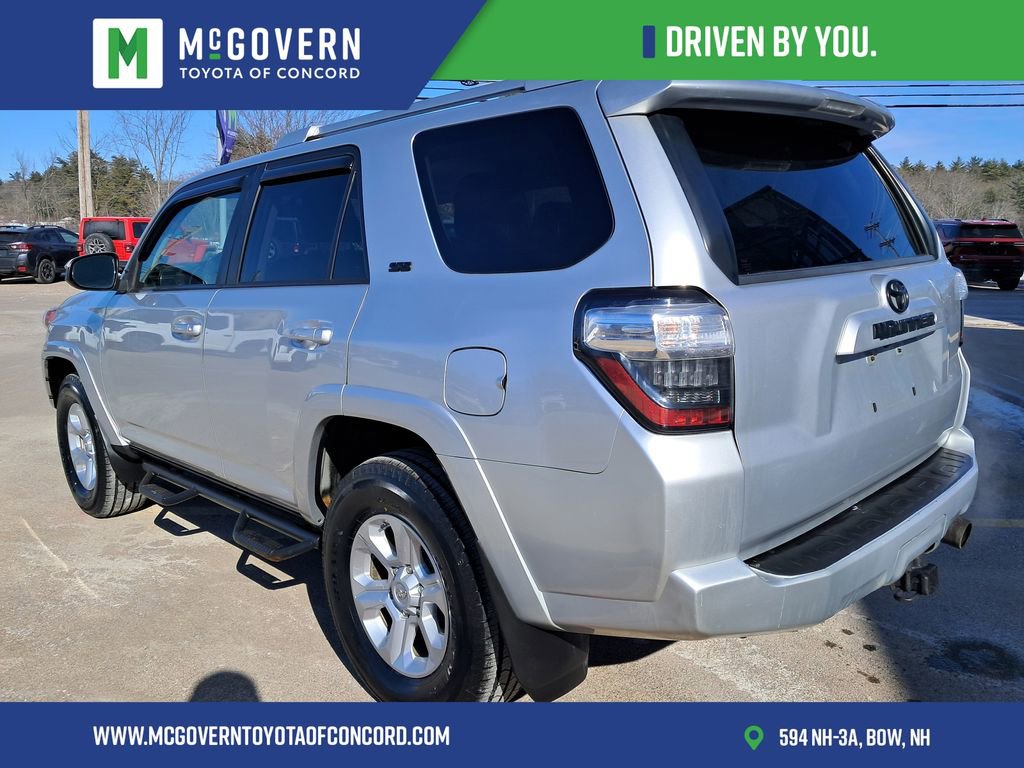 Used 2015 Toyota 4Runner SR5 image 4