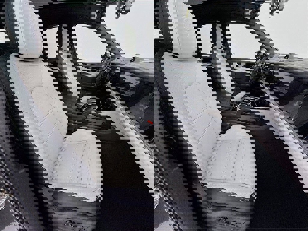 New 2026 Porsche Cayenne E-Hybrid image 29