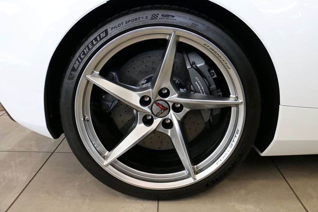 Used 2025 Chevrolet Corvette E-Ray w/ Stealth Interior Trim Package image 9