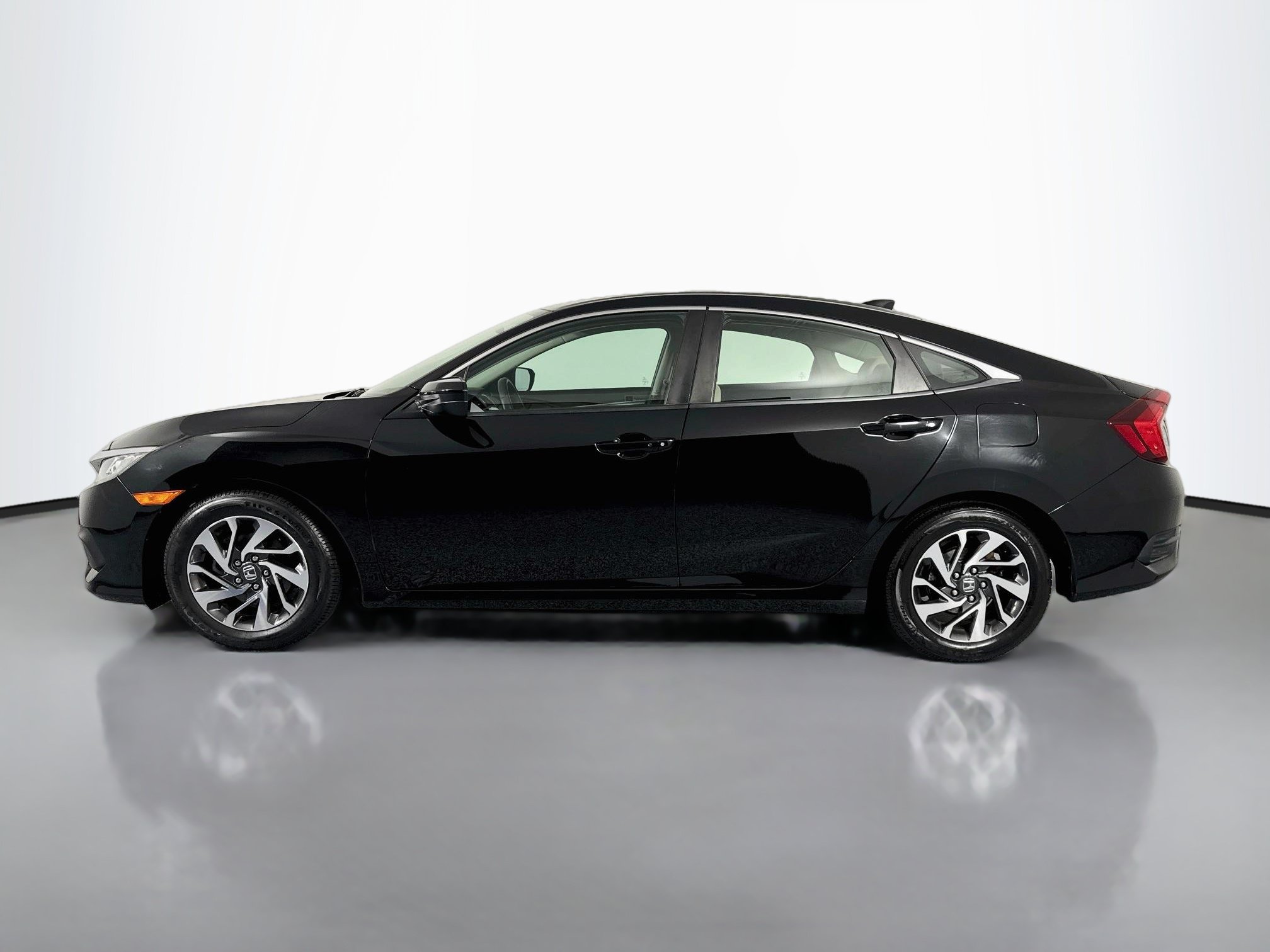 Certified 2017 Honda Civic EX image 8