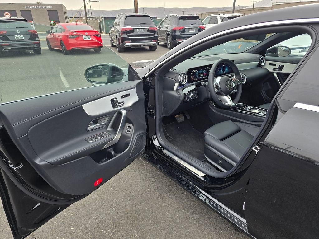 New 2025 Mercedes-Benz CLA 250 4MATIC image 19