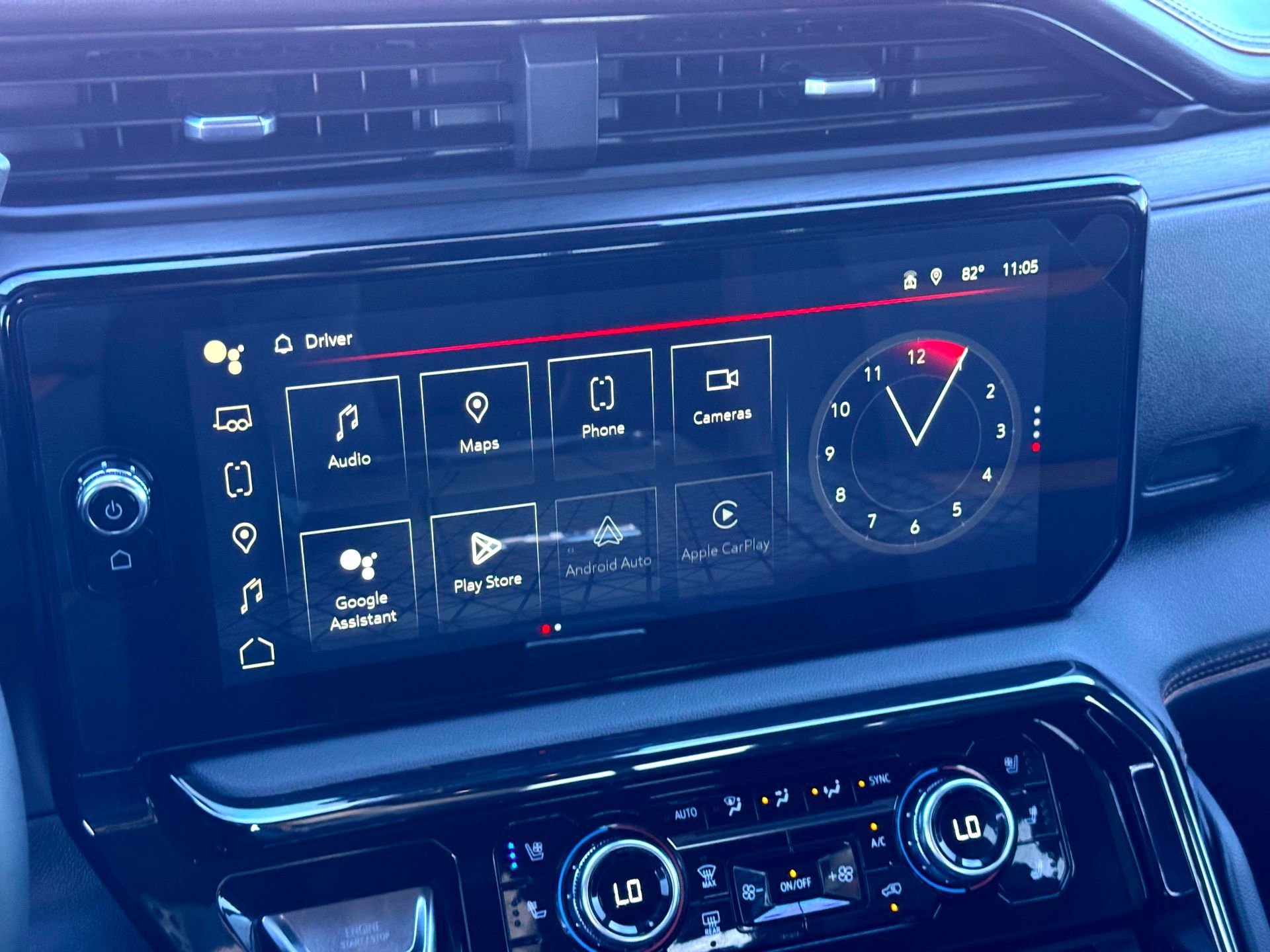 Used 2024 GMC Sierra 3500 AT4 w/ AT4 Premium Plus Package image 32