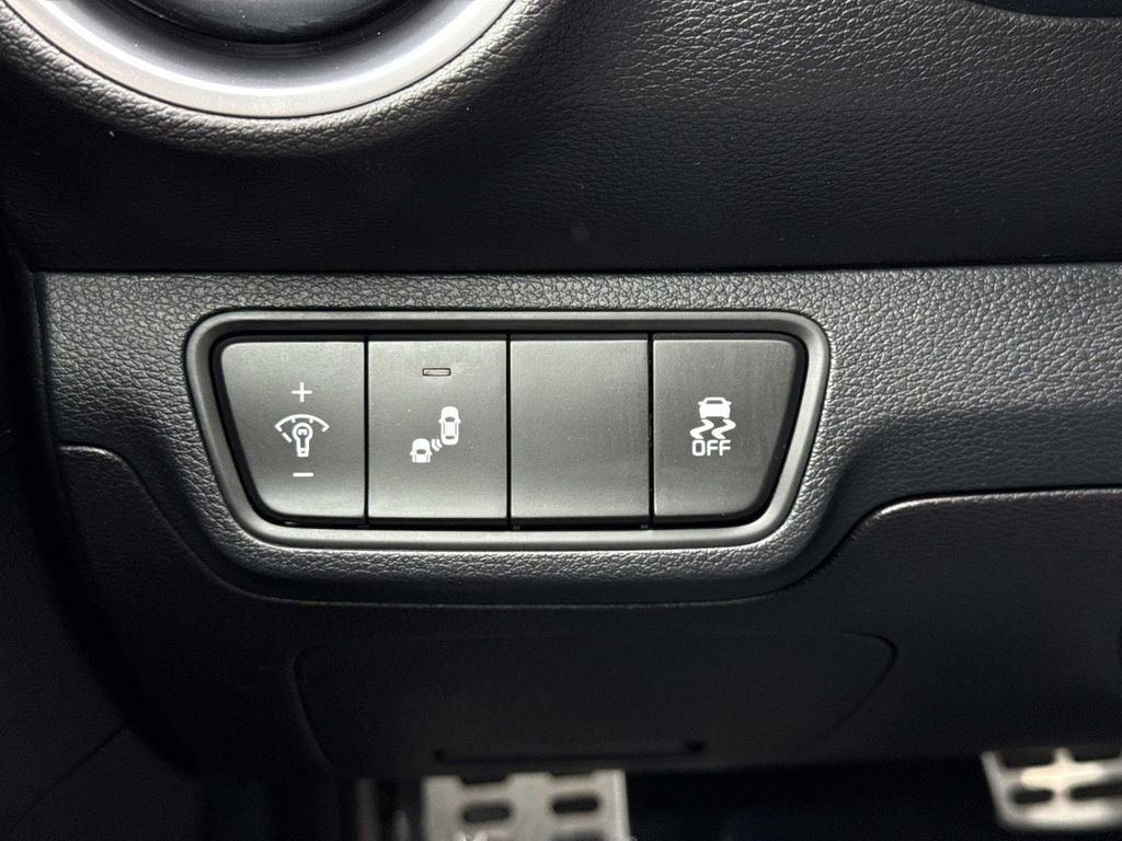 Used 2023 Kia Forte GT-Line w/ GT-Line Premium Package FWD image 14