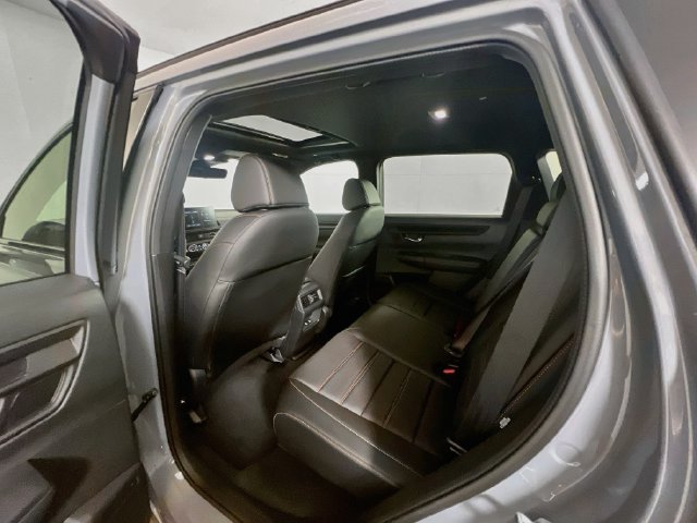 Used 2026 Honda CR-V Sport-L image 18