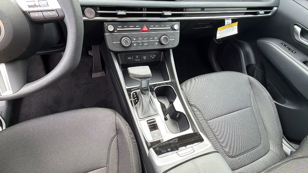 New 2026 Hyundai Tucson SE image 28