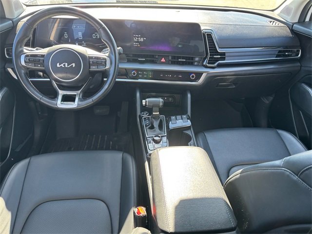 Used 2023 Kia Sportage EX image 8