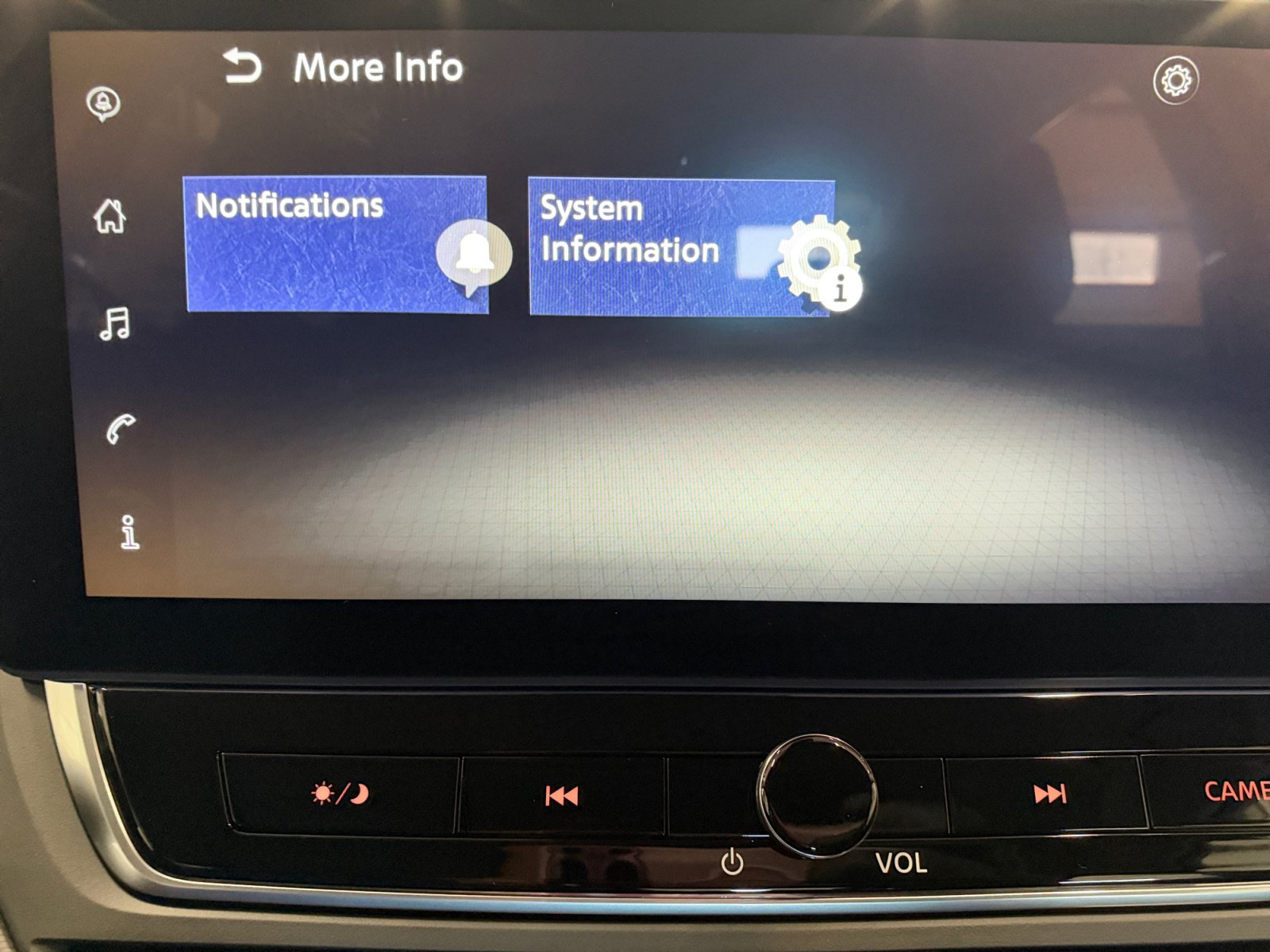 New 2027 Nissan Altima 2.5 SR FWD image 29
