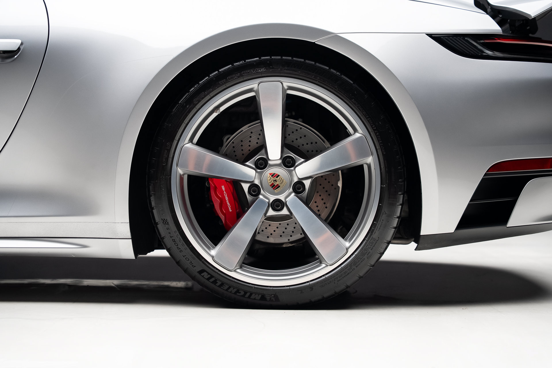 Used 2023 Porsche 911 AWD/4WD image 23