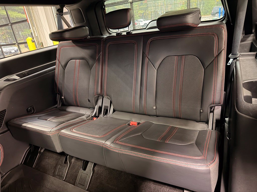 Used 2022 Ford Expedition Max Limited AWD/4WD image 18