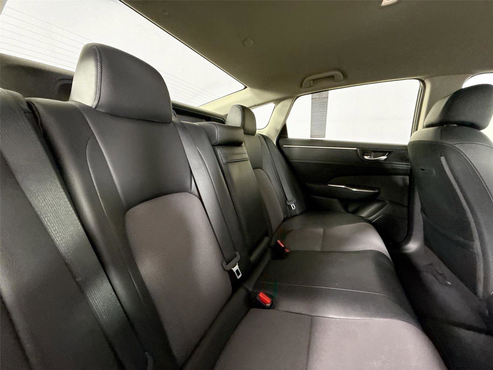 Used 2018 Honda Clarity Plug-In Hybrid image 36