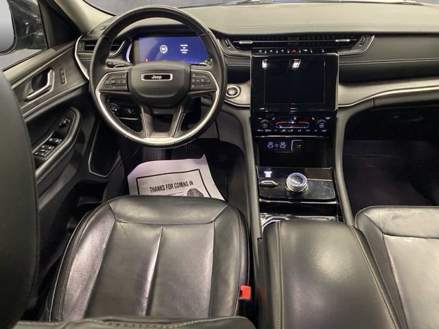 Used 2021 Jeep Grand Cherokee L Limited AWD/4WD image 2