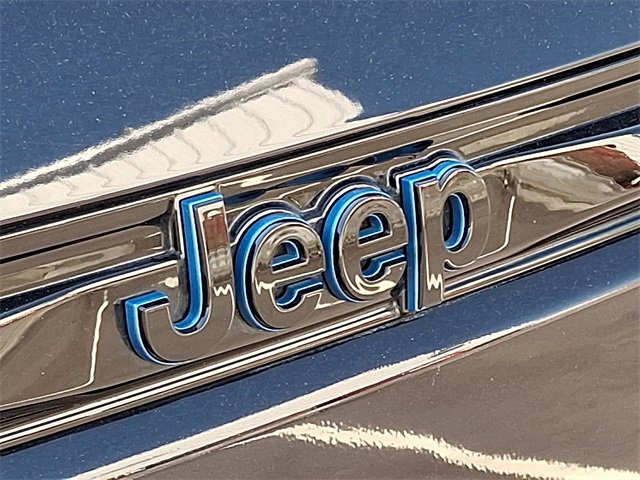 Used 2022 Jeep Grand Cherokee Trailhawk w/ Advanced Protech Group II image 26