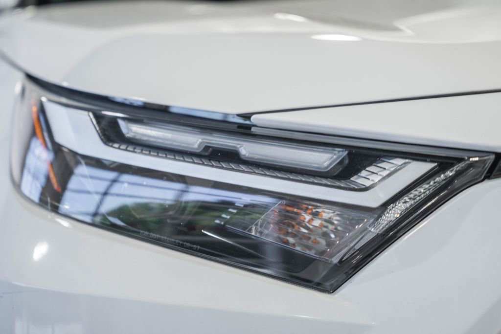 Used 2023 Toyota RAV4 XLE FWD image 11