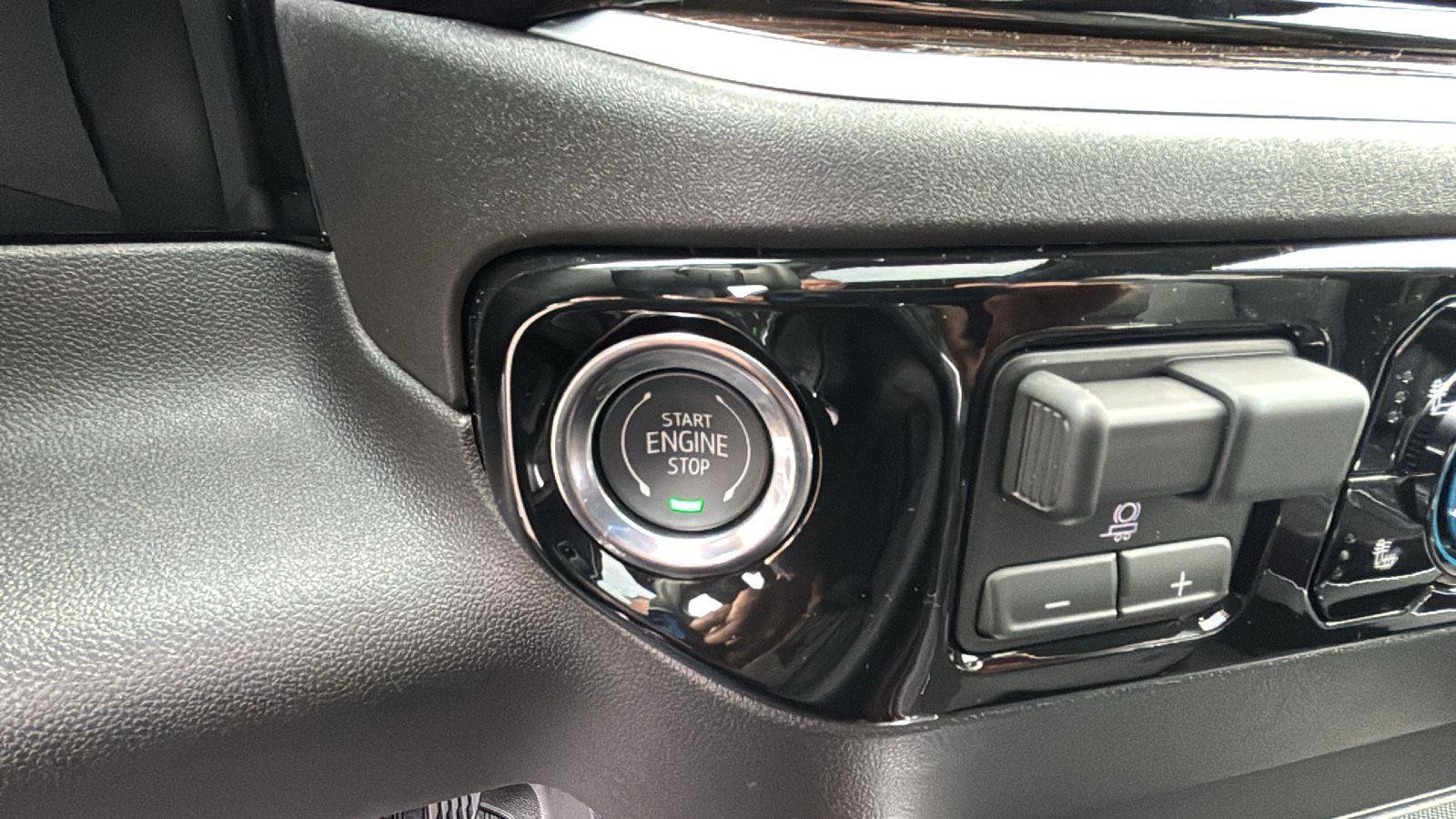 New 2026 GMC Sierra 1500 Elevation w/ Elevation Premium Package image 13