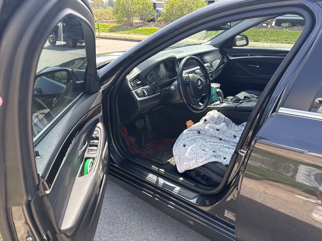 Used 2015 BMW 528i Sedan image 5